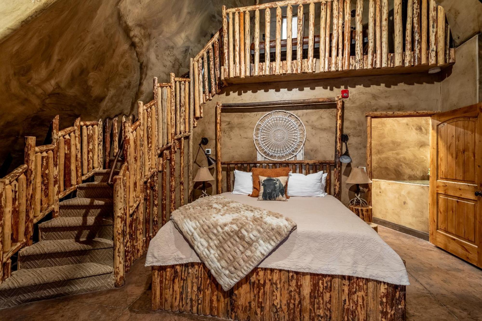 Zion White Bison Glamping & Rv Resort Virgin Bagian luar foto