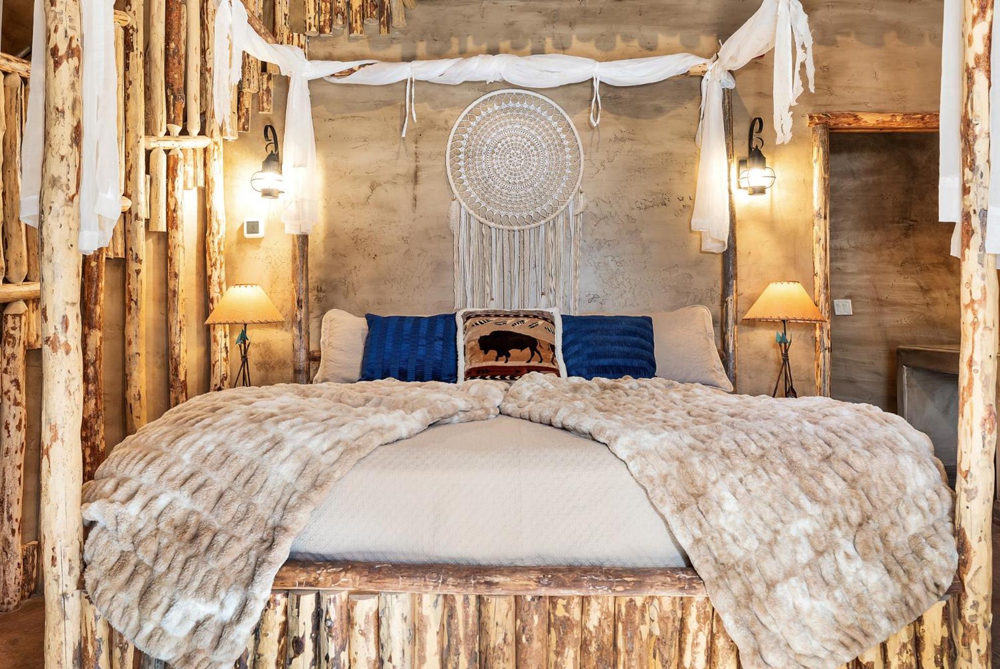 Zion White Bison Glamping & Rv Resort Virgin Bagian luar foto