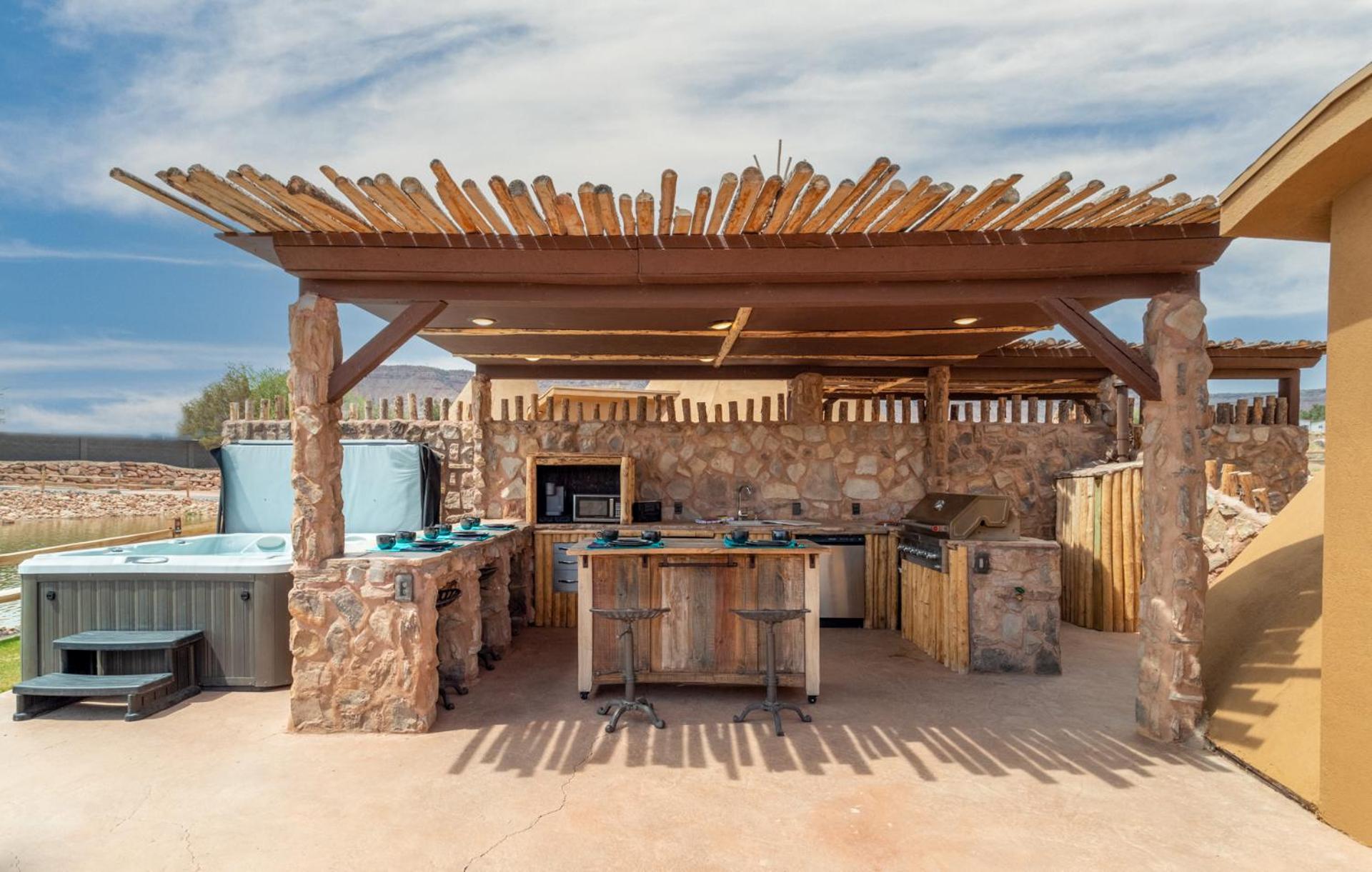 Zion White Bison Glamping & Rv Resort Virgin Bagian luar foto